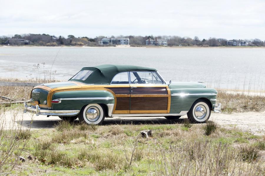  Chrysler Town & Country Convertible (C46N) 1949 года  (фото 7 из 41)